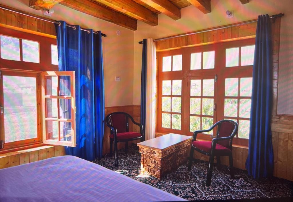 Guru View Home Stay Padam Chambre photo